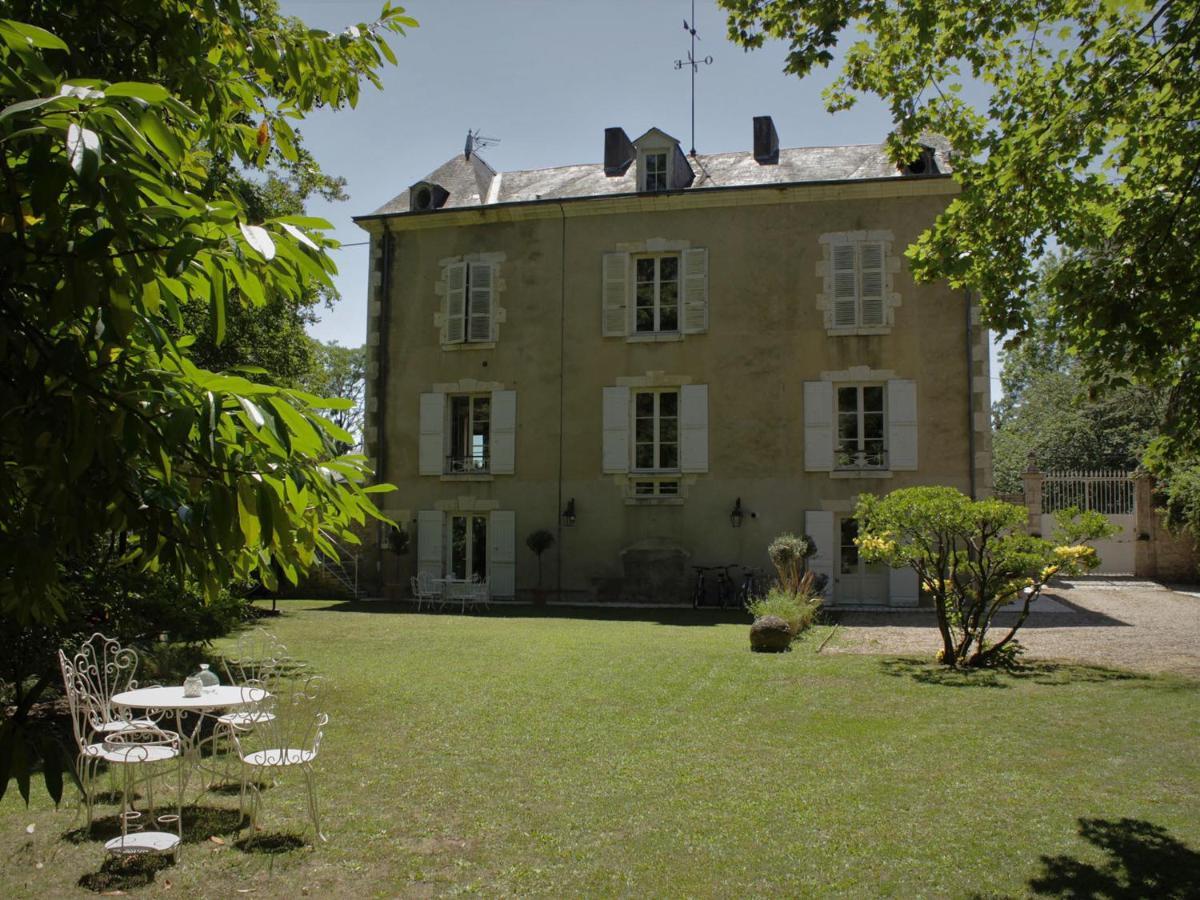 Chambre D'Hotes Les Rives De La Tronne Mer Exterior foto